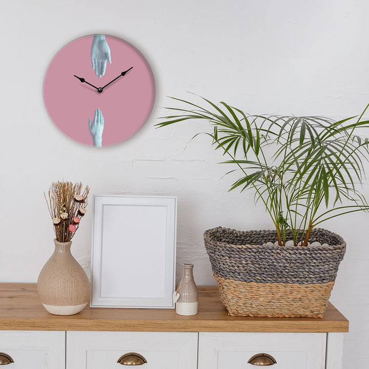 Horloge mural - Main